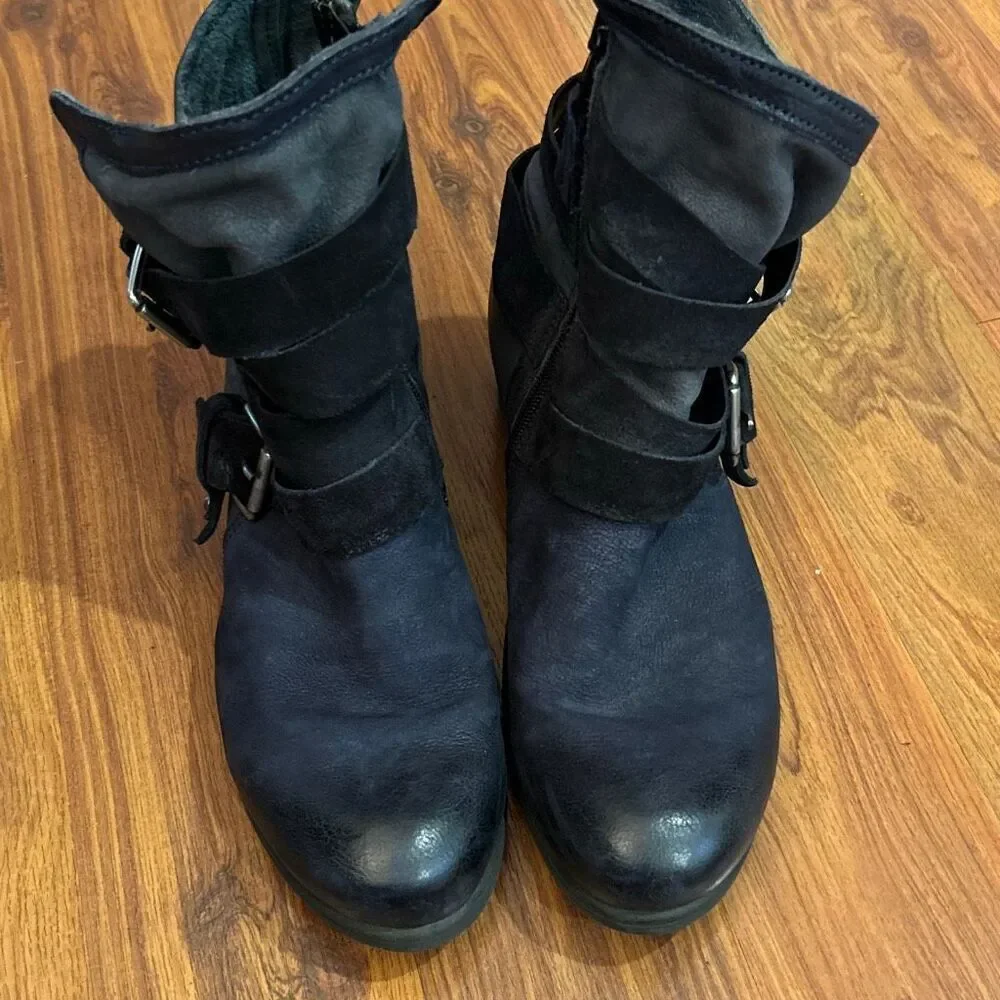 Miz Mooz Shane black boots size 40 (9.5) booties Chunky heel boots Moto boots bi - Picture 2 of 6